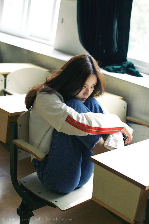 国际足坛快报巴萨新援首秀即建功，巴萨引援计划